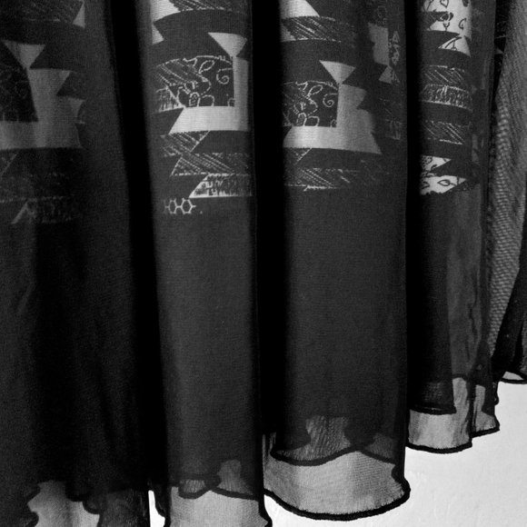 Lularoe Black & White Layered Skirt Women's Size 3XL GUC - Picture 5 of 6